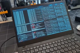 PewDiePie tự train AI, tuyên bố vượt GPT-4