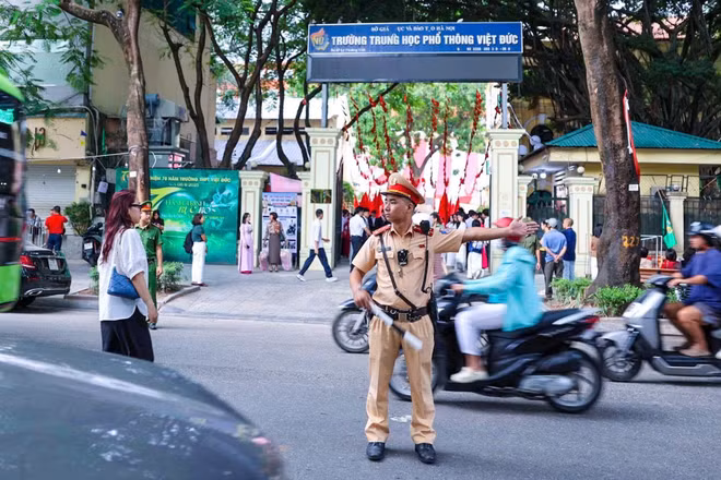 Hà Nội chủ động phân luồng giao thông ngày khai giảng 2026