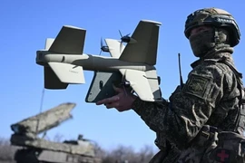 Cận cảnh loại UAV đánh chặn động năng bảo vệ Tổng thống Nga