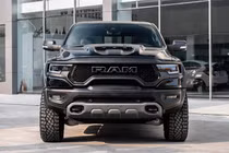 Siêu bán tải Ram 1500 TRX gần 8 tỷ đồng tại Việt Nam có được "hồi sinh"?
