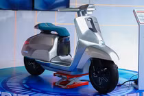 Chi tiết xe máy điện Lambretta Elettra đặc biệt tại Việt Nam
