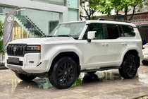 Toyota Land Cruiser Prado 2025 "kèm lạc" bất ngờ giảm giá để hút khách
