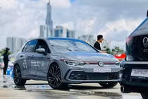 Tận thấy Volkswagen Golf 2025 vừa ra mắt Việt Nam, từ 798 triệu đồng