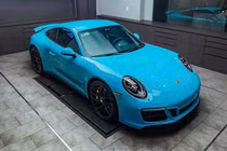 Chi tiết siêu xe Porsche 911 Carrera GTS hơn 8 tỷ, siêu hiếm tại Việt Nam