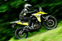 Ra mắt Suzuki V-Strom SX 250 2025 - "ngựa chiến giá mềm" chỉ 59 triệu đồng