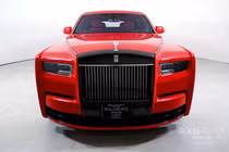 Ngắm Rolls-Royce Phantom VIII siêu sang "full đỏ rực" hơn 20 tỷ đồng