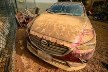 Choáng váng với phí sửa chữa ôtô ngập nước lên đến gần 540 triệu đồng