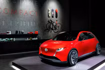 Mazda Vision-X Compact - xe mini điện có thể đọc cảm xúc người lái