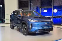 Geely Galaxy M7 ra mắt - SUV cỡ trung "uống" chỉ 3,35 lít xăng/100 km