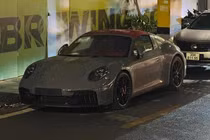 Nữ đại gia Hà Nội tậu Porsche 911 Targa 4 GTS 992.2 hơn 13 tỷ đồng