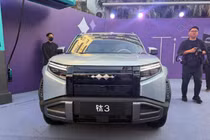 Ra mắt Fang Cheng Bao Ti3 bản sạc siêu nhanh, giá chỉ 538 triệu đồng