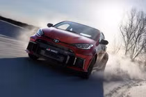 Toyota GR Yaris 2026 ra mắt - "bé hạt tiêu" thêm vô lăng mới ngầu, mạnh hơn