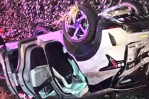 Chủ xe Lynk & Co 06 lật nhiều vòng trên cao tốc “không hề được tặng xe mới”