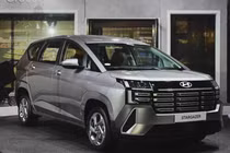 Hyundai Stargazer2026 "giá mềm" lộ diện lăn bánh tại Việt Nam