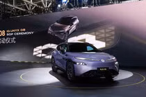 ID. Unyx 08 - SUV điện nhanh, mạnh nhất của Volkswagen từ 839 triệu đồng