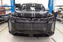 VinFast đăng ký SUV điện cỡ lớn hoàn toàn mới tại Indonesia