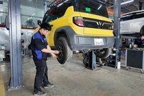 Chi phí sửa chữa xe điện thấp hơn ôtô chạy xăng thế nào?