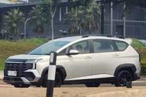 Hyundai Stargazer X 2026 "bằng xương bằng thịt" lộ diện 