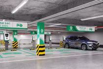 Hà Nội xuất hiện chỗ đỗ ôtô điện