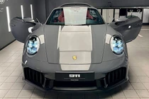 Porsche 911 Carrera 4 GTS Cabriolet đầu tiên về Việt Nam, trên 16 tỷ