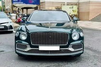 Bentley Flying Spur V8 "màu độc" rao bán hơn 13 tỷ ở TP.HCM