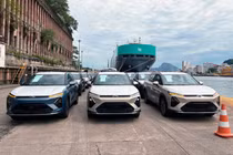 Chevrolet Captiva EV chạy điện - "hồn Trung Quốc, xác xe Mỹ"