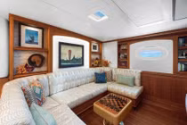 Du thuyền và chuyên cơ siêu sang của giới siêu giàu 