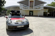 Porsche 911 Dakar đi cày 2 tháng Trung Quốc đã về Việt Nam