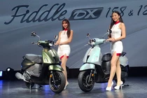 SYM Fiddle DX 158 2025 đẹp tựa Vespa, trang bị vượt trội