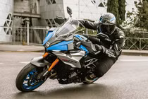 Suzuki GSX-S1000GX 2025 trình làng, giá từ 371,5 triệu đồng