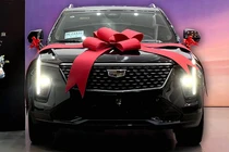 Cận cảnh SUV hạng sang Cadillac XT4 2025 chỉ 559 triệu đồng