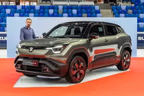 eVitara - SUV điện toàn cầu đầu tiên của Suzuki sắp mở bán