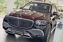 Mercedes-Maybach GLS 480 màu độc, tiền sơn đủ mua Mazda CX-5