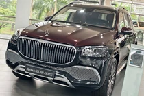 Mercedes-Maybach GLS 480 màu độc, tiền sơn đủ mua Mazda CX-5