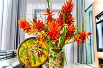 Hoa chuối rừng xuống phố thành tuyệt phẩm hút khách 