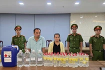 Giấm pha axit: Lợi nhuận lớn, hiểm họa khôn lường