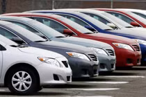 Lệnh cấm động cơ đốt trong từ 2035 gây chia rẽ giới sản xuất ôtô