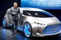 Lãnh đạo Mercedes công khai "đá xoáy" Audi và BMW