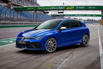 "Soi" Volkswagen Golf R mạnh tới 400 mã lực từ động cơ của Audi?