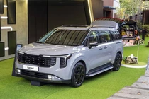 Kia Carnival HEV 2025 thêm 80 triệu đồng, khách Việt có ghế VIP 