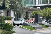 Tỷ phú đô la Việt chi 40 triệu cho biển số xe Porsche 911 Turbo 50 Years