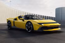 Mục sở thị Ferrari 849 Testarossa Spider PHEV mạnh tới 1.035 mã lực