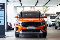 Xe Kia Seltos đang giảm tới hơn 100 triệu đồng, xả hàng tồn