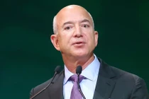 "Bỏ túi" 10 tỷ USD trong một ngày, tài sản Jeff Bezos hiện ra sao?