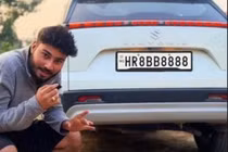 Đấu giá biển số "tứ quý 8" giá siêu khủng, dân chơi mất hút không nộp tiền