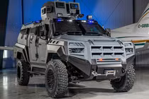 Roshel Senator - xe bọc thép chống đạn cấp B7 cho mọi địa hình tác chiến