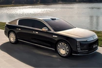 Maextro S800 của Huwei vượt mặt BMW 7-Series trong phân khúc xe sang