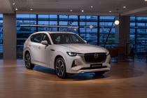 "Soi" Mazda CX-60 - SUV 5 chỗ cao cấp tại Việt Nam bán từ năm 2026