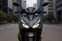 Honda Click 160 Street Edition tiếp tục "làm nóng" thị trường xe máy