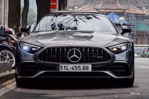 Mercedes-AMG SL43 giảm 1 tỷ đồng tìm thấy chủ nhân sau 1 năm rao bán